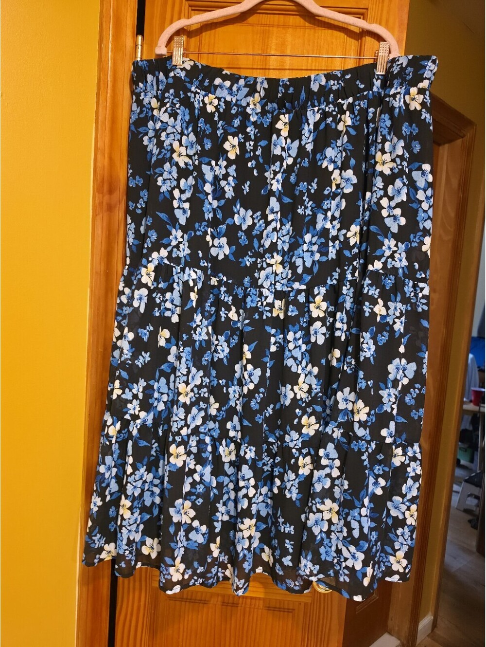 Torrid Plus Size 4x Maxi Skirt Blue Floral
